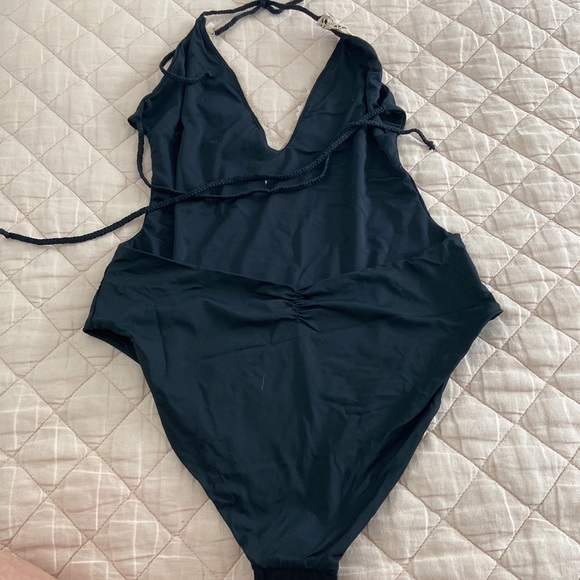 Ardene bathing suit - Picture 2 of 4